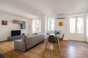 Little House Mavi by DomuSicily