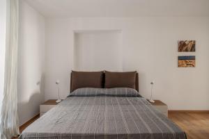 Little House Mavi by DomuSicily