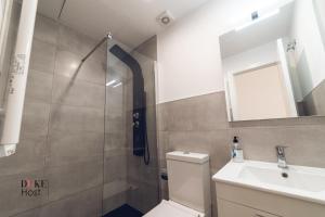 Santa Maria de la cabeza1 Apartments