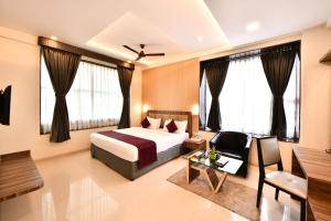Click Hotel Sagar Plaza Chakan, Pune