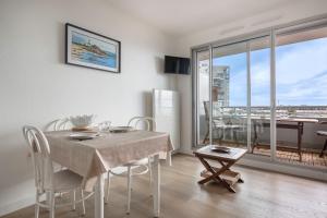 Appartements Escale relaxante avec vue mer : photos des chambres