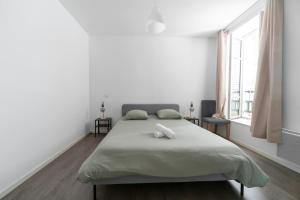 Le Brit - Grand appartement design, 3 chambres, centre ville