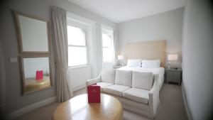 Executive Double Room, No Sea View room in The Chatsworth Hotel