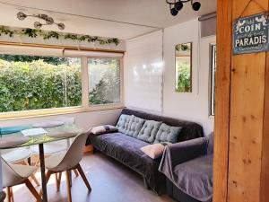 Campings Chalet/mobil-home avec grande terrasse : photos des chambres