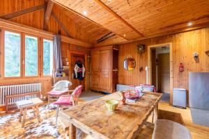 Maisons de vacances Quiet and Authentic Mountain Chalet : photos des chambres