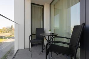 Zabłocie Concept House II Apartment with Balcony & Parking by Renters Prestige