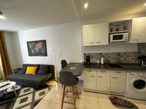 Appartements Le Saint Maixent, Maison de Ville, Baby Foot, wifi : photos des chambres