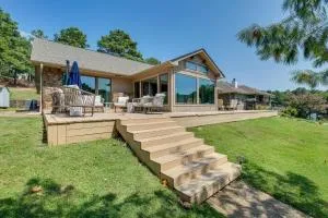 Peaceful Hot Springs Home Deck with Water Views! - Price
