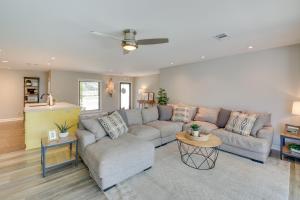 Peaceful Hot Springs Home Deck with Water Views!