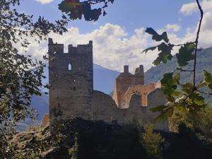 Maisons de vacances Au pied du chateau de Miglos : photos des chambres