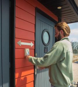 Voilier Dame des Lys à deux pas de Nausicaa