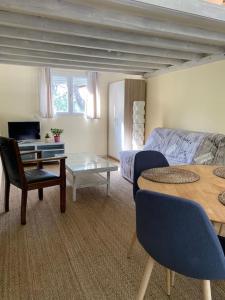 Appartements Grand studio : photos des chambres