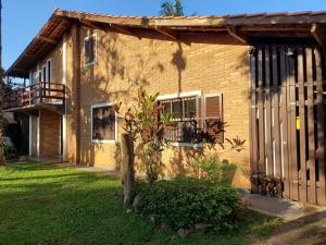 Casa Rústica Alemã - 50m da praia