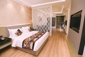 Regenta Place Amritsar by Royal Orchid Hotels Limited