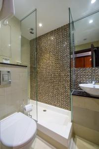 King Guest Room room in DoubleTree by Hilton Hotel London - Marble Arch