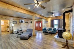 Spacious Franklin County Retreat on 80 Acres!