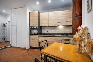 Roommo via dei Pilastri Ambra