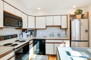 Colorado Retreat about 3 Mi to Cheyenne Mountain Zoo!