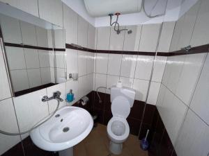 Twin Room with Shower room in Hotel Aroma