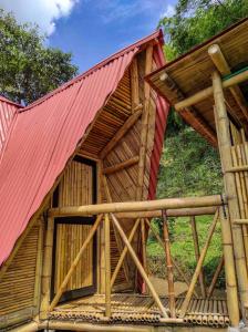 Acogedora Cabañita, hermosa vista en Monte Jazmín