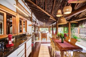 Praia de itamambuca - Condominio - Bali House