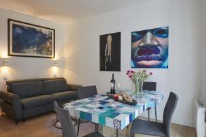 Appartements Remarkable flat in the historical part of Beziers : photos des chambres