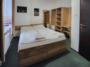 Standard Double Room room in Pension City