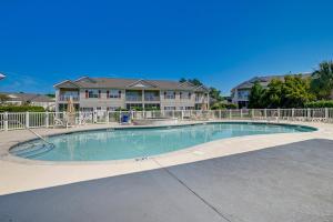 Myrtle Beach Condo with Community Perks