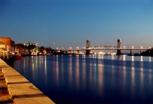 Water Street Retreat 07