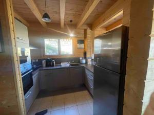 Chalets La joue du loup Bord des pistes - Chalet en bois de charme pour 10 personnes : photos des chambres