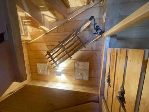 Chalets La joue du loup Bord des pistes - Chalet en bois de charme pour 10 personnes : photos des chambres