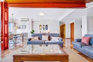 Apt Alameda de Colon Solo Familias