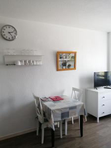 Appartements Meuble de Tourisme tout confort - Cures et Courts sejours - Les Mascareignes : Appartement 1 Chambre