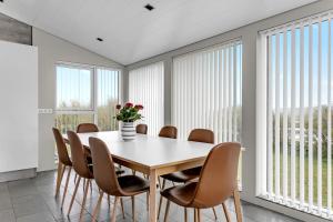 Luxury Villa with River View