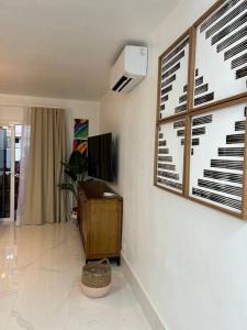 Moderno apartamento cerca al mar