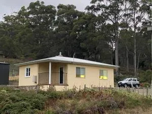 Aruma Cottage Bruny Island - Simpsons Bay