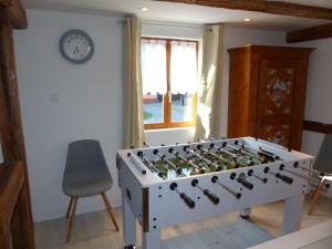 Maisons de vacances Gite Guemar, 3 pieces, 4 personnes - FR-1-744-9 : photos des chambres