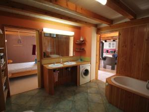 Maisons de vacances Gite Bretten, 3 pieces, 6 personnes - FR-1-744-18 : photos des chambres