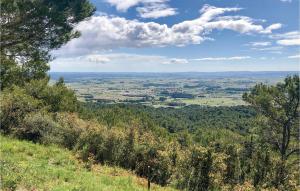 Maisons de vacances Nice Home In Pouzols-minervois With Kitchen : photos des chambres