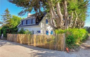 Maisons de vacances Beautiful Home In Quiberon With Kitchen : photos des chambres