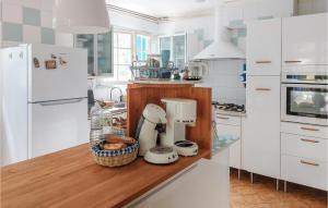 Maisons de vacances Beautiful Home In Quiberon With Kitchen : photos des chambres