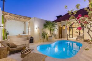 VILLA SALEYA with JACUZZI