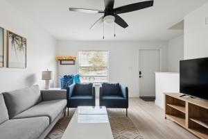 Amazing 2 Bedroom Townhouse near beach