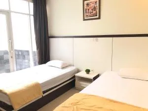 RedDooz Plus At Ininnawa Homestay Syariah Palu - Palu