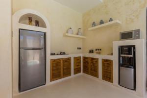 VILLA SALEYA with JACUZZI