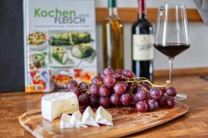 HOMEFY - Design Apartment