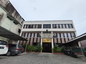 RedDoorz at Fortune Hotel Jalan Walanda Maramis Manado