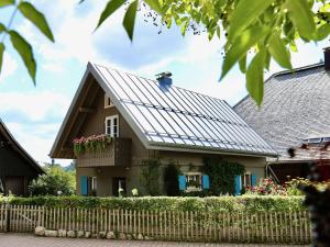 Backhüsli am Bauerngarten