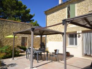 Villas Beautiful holiday home with enclosed private swimming pool near the village of Aubais : photos des chambres