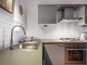 Central Apartments by Tyzenhauz